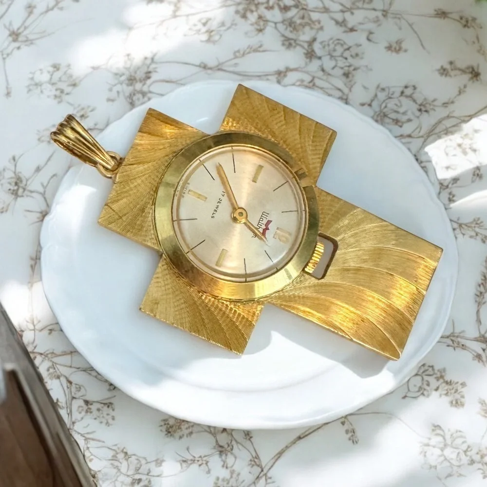 WORKING—VTG Waltham Gold-Plated Swiss 17 Jewel Mechanical Cross Pendant Watch